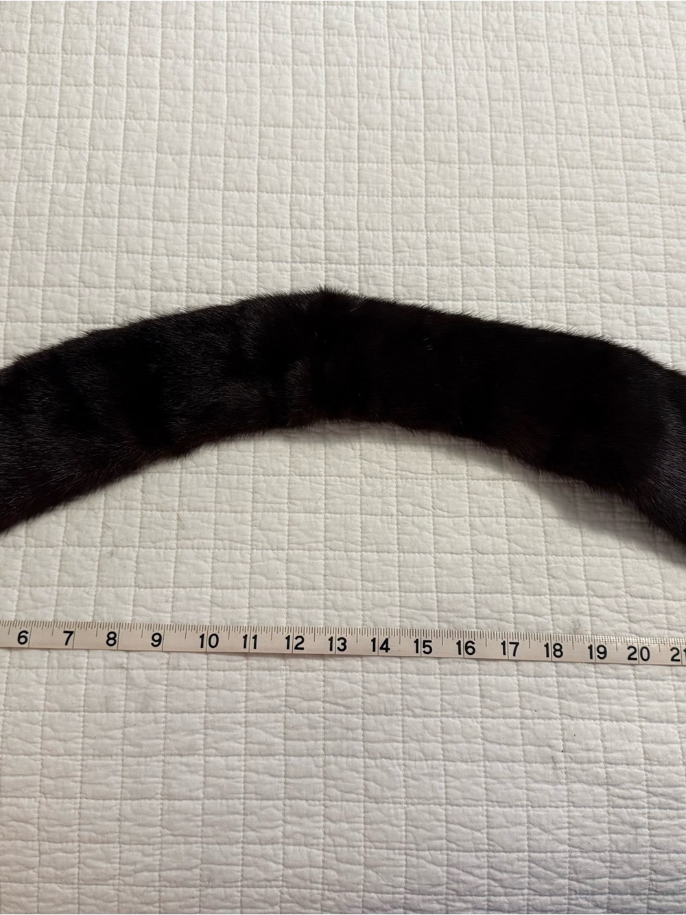 Women’s Dark Brown Mink Fur Collar Accessory